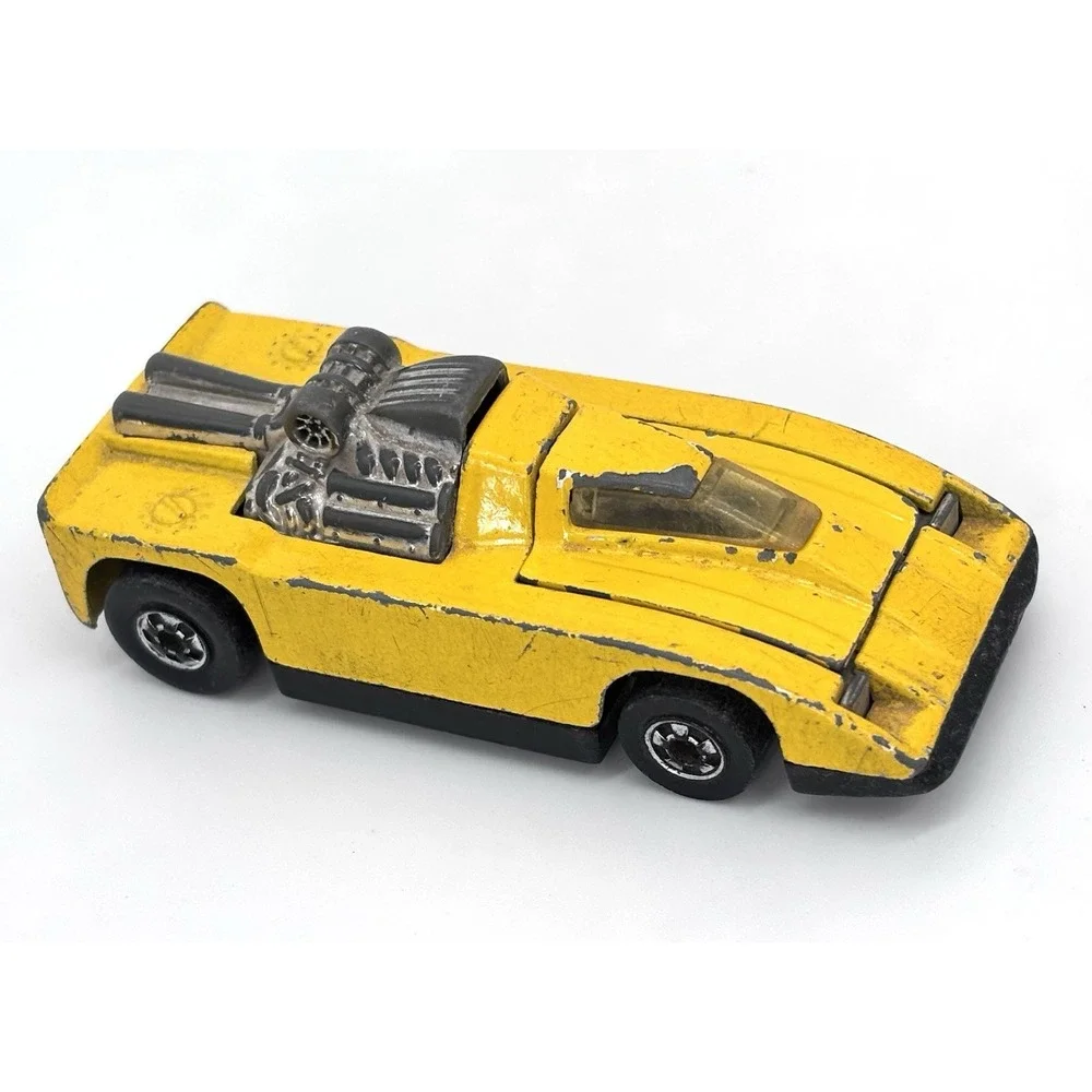 Vintage 1981 Hot Wheels Cannonade Yellow #1691 Hong Kong Opening Canopy